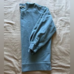 Lululemon - Perfectly Oversized Crew